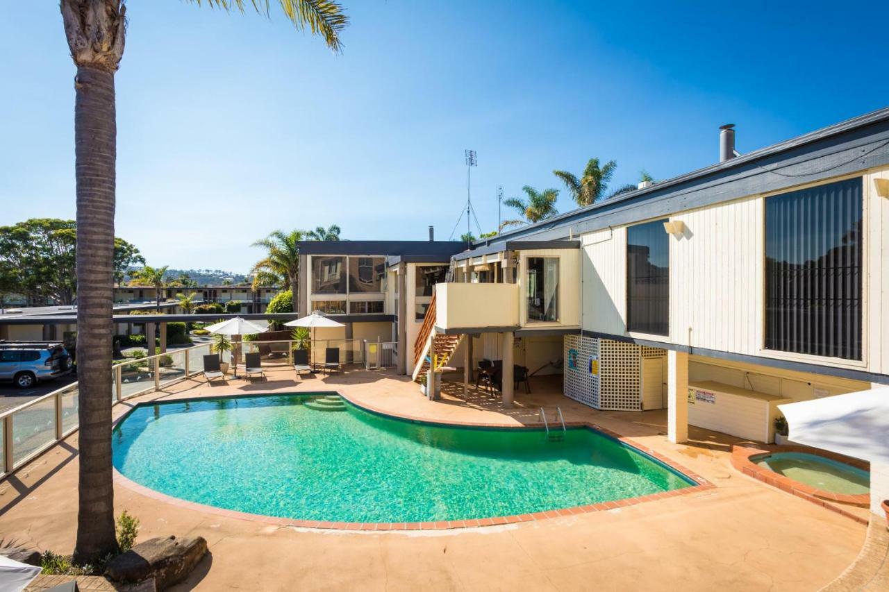 Black Dolphin Motel & Apartments Merimbula Exteriör bild